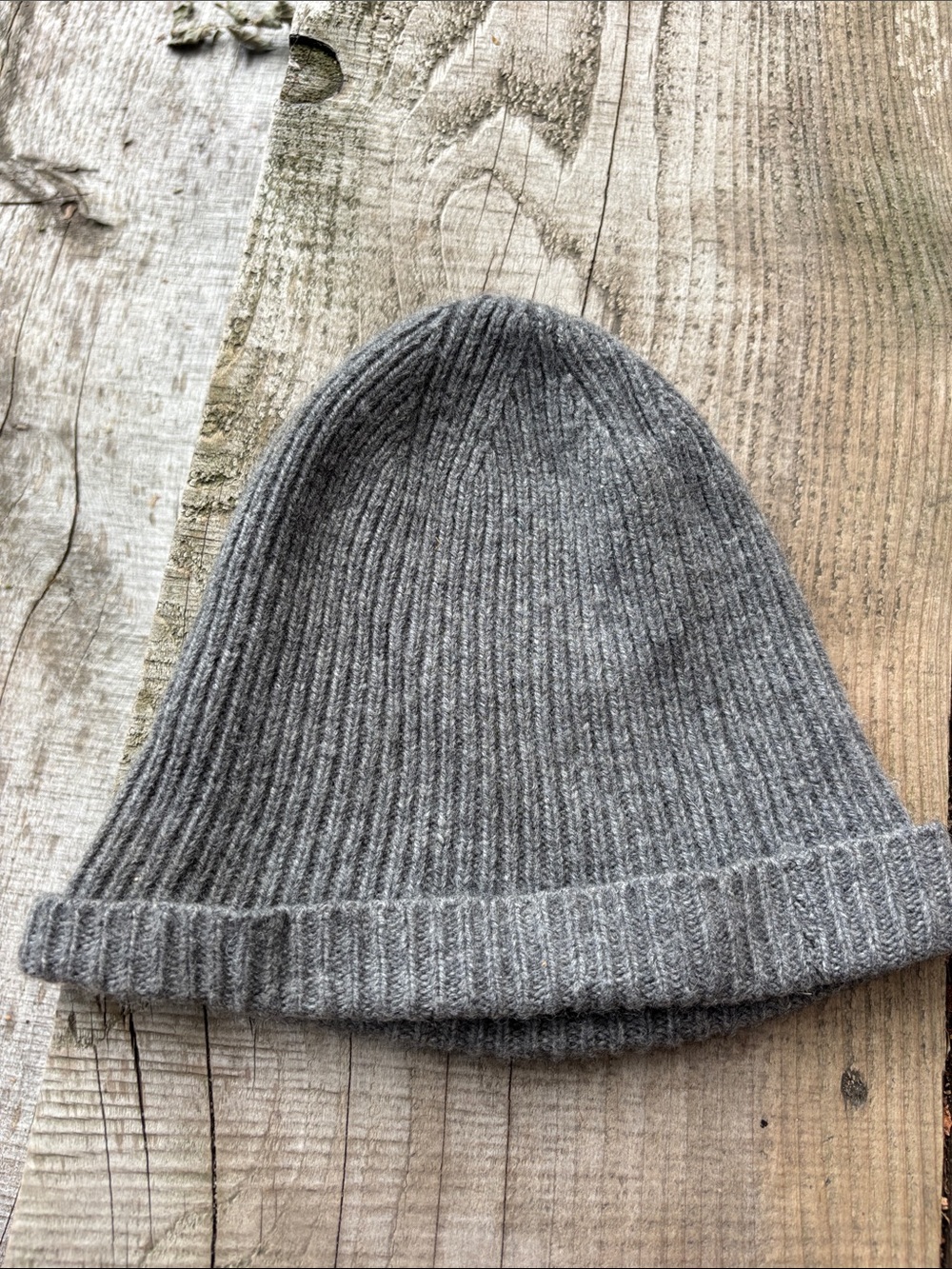 Patagonia Women’s Recycled Cashmere Wool Ribbed Beanie - Picture 5 of 6